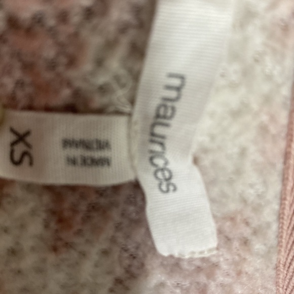 Cute pattern pullover - Picture 5 of 5